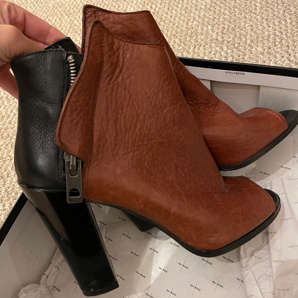 Dolce Vita peeptoe booties size 39 - Picture 2 of 2
